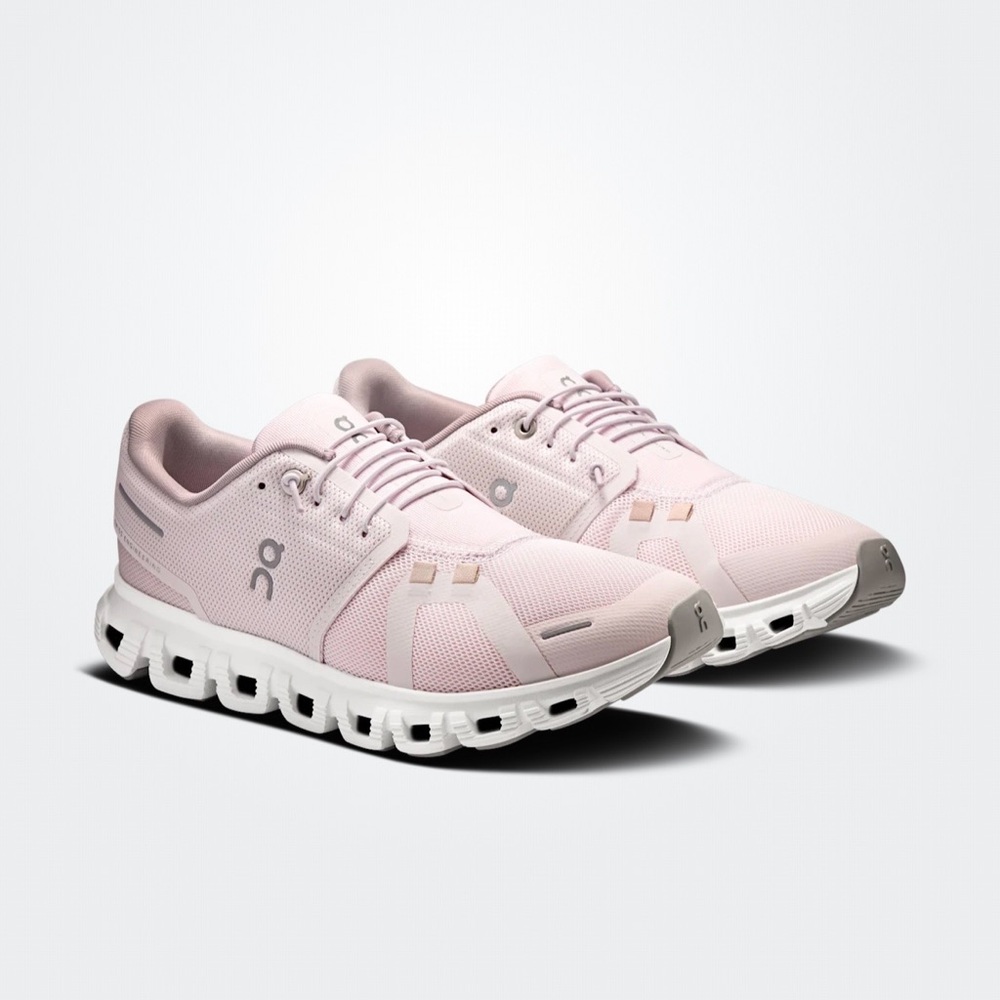 On Running Women's Athletic Cloud 6 color chart is orchid and fade - Picture 6 of 13